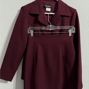 Be Smart Women's Blazer and Skirt Set - Size 7/8